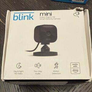 Brand new blink, mini indoor plug-in HD security camera